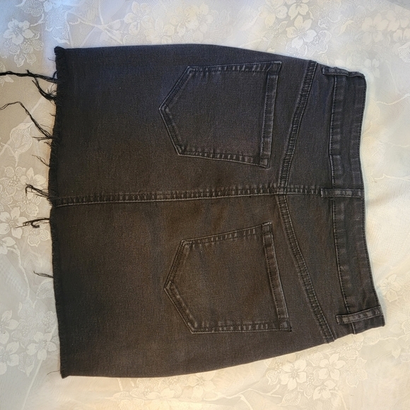 BLACK denim mini skirt- Garage- size small - Picture 2 of 5
